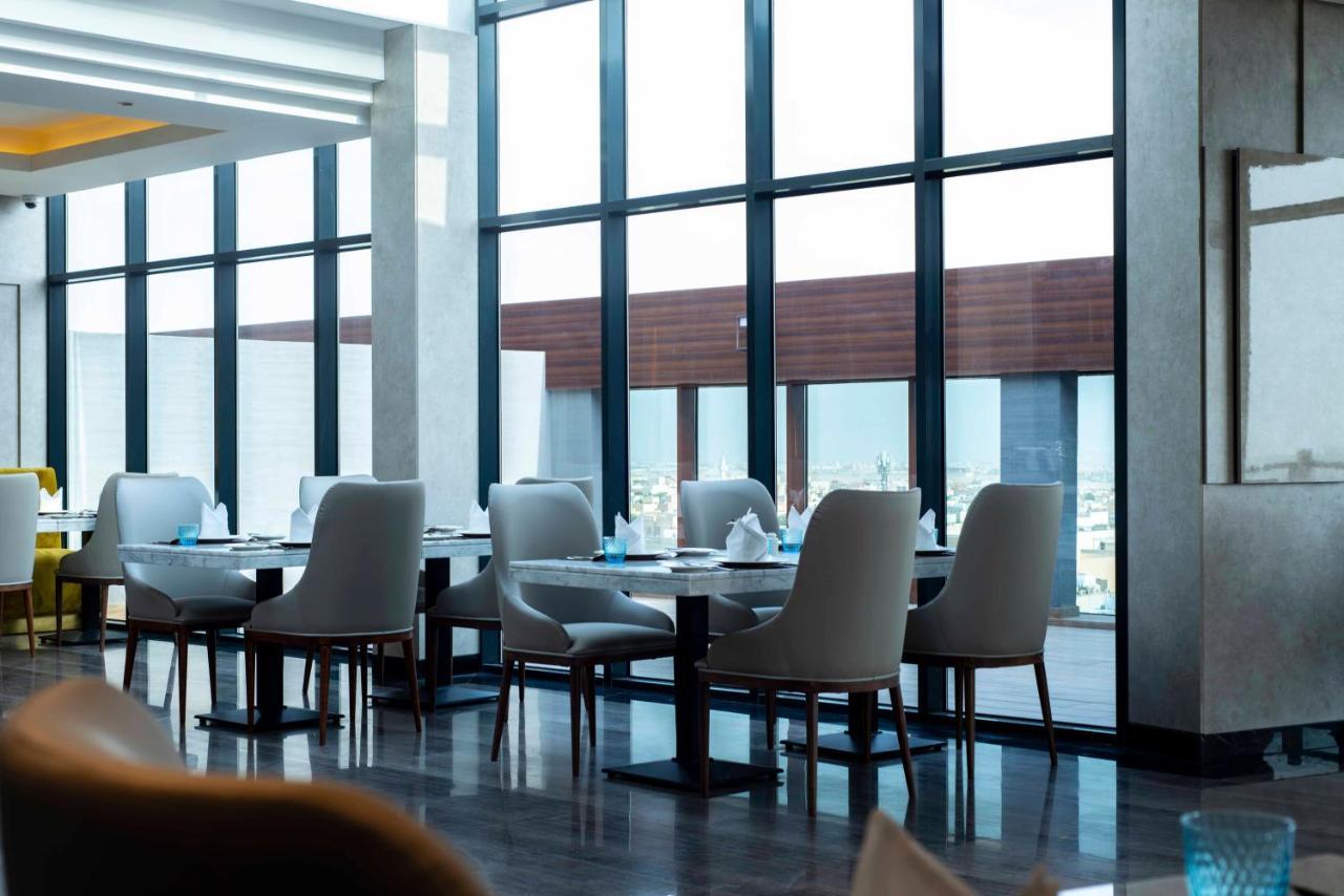 Waw Hotel Suites King Abdullah Road Riade Exterior foto