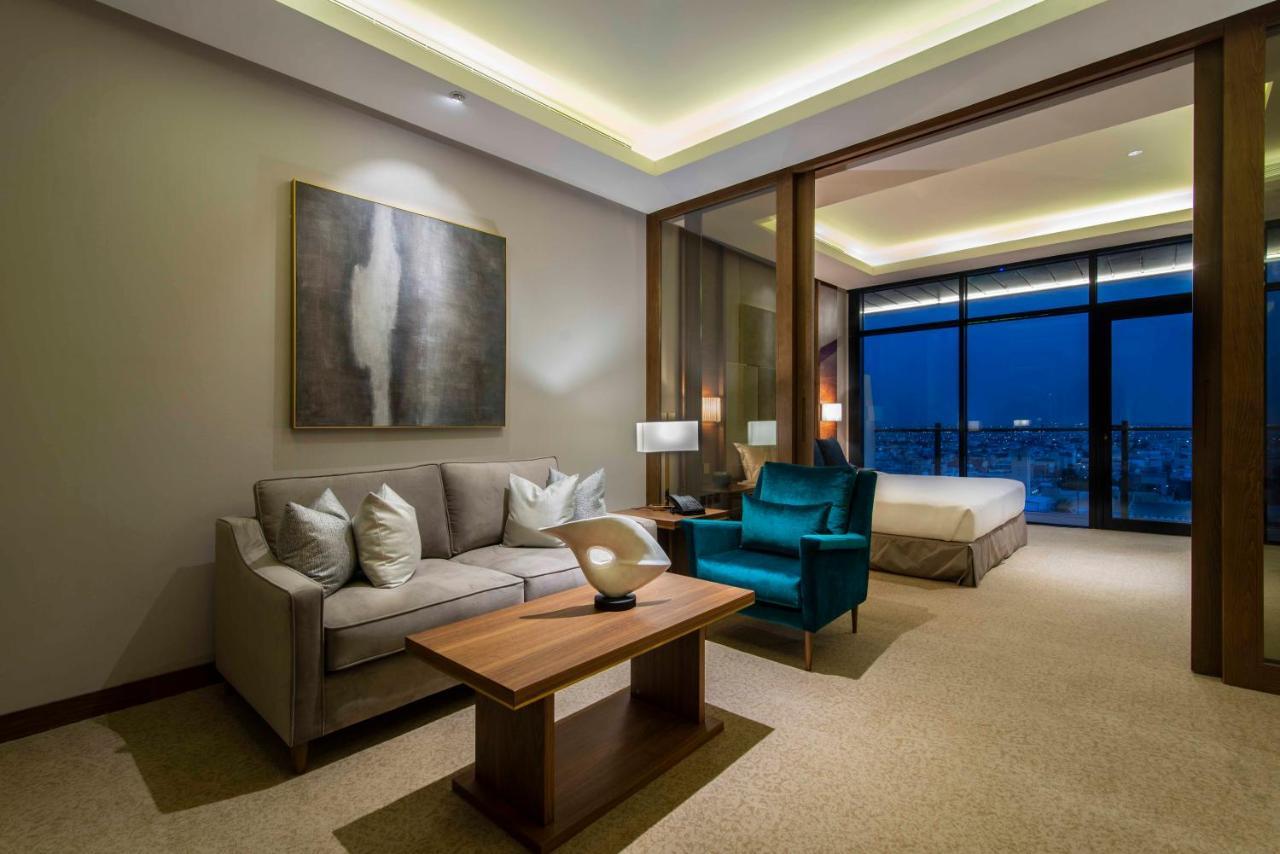 Waw Hotel Suites King Abdullah Road Riade Exterior foto